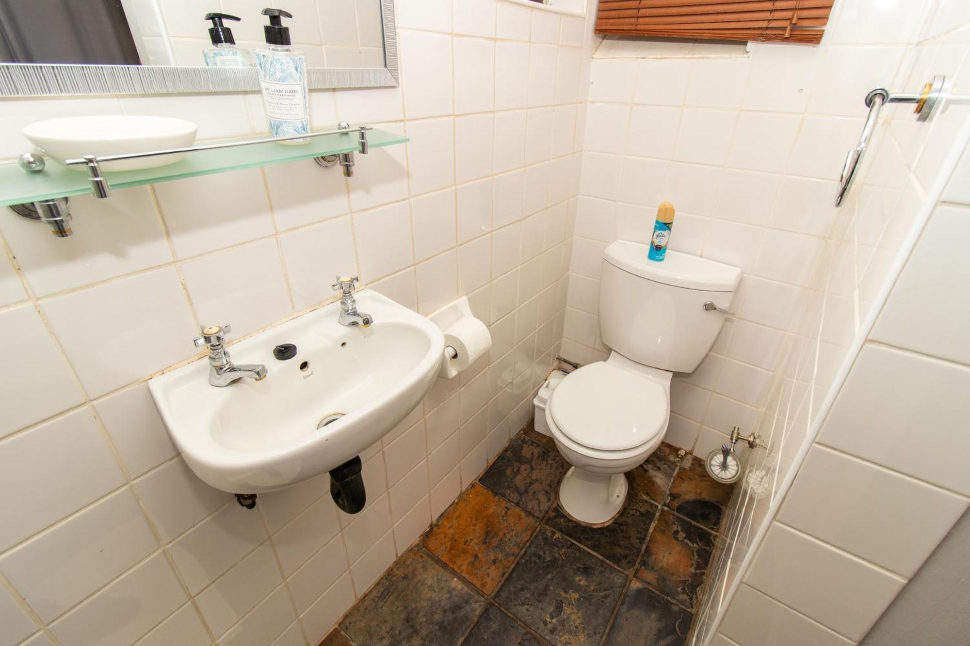 Glenmore Guesthouse Блоемфонтейн Екстериор снимка