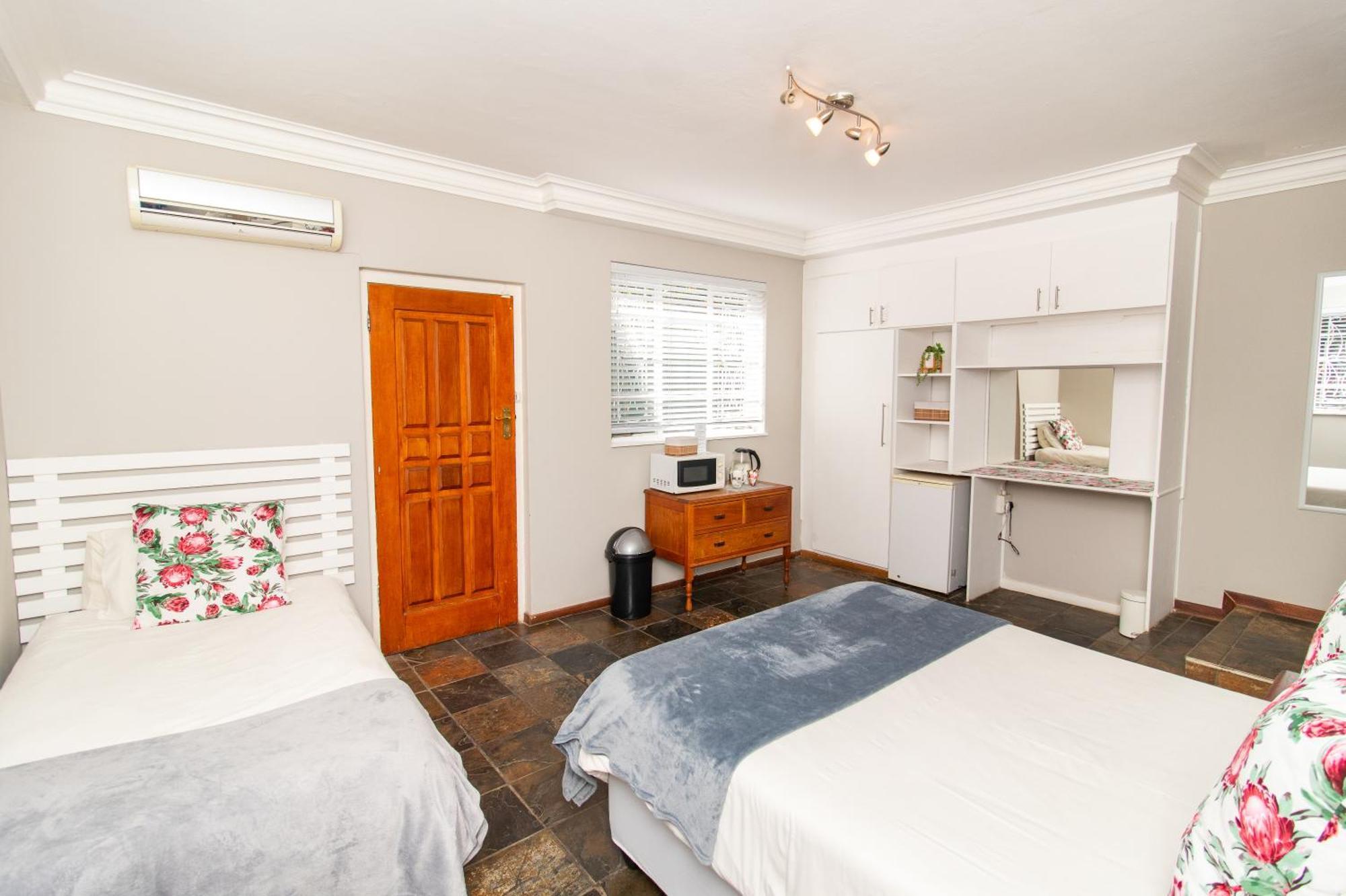Glenmore Guesthouse Блоемфонтейн Екстериор снимка