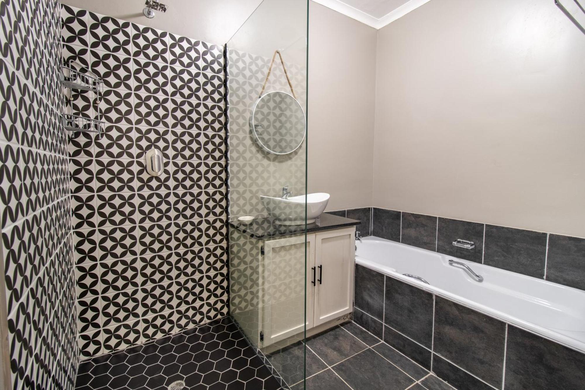 Glenmore Guesthouse Блоемфонтейн Екстериор снимка